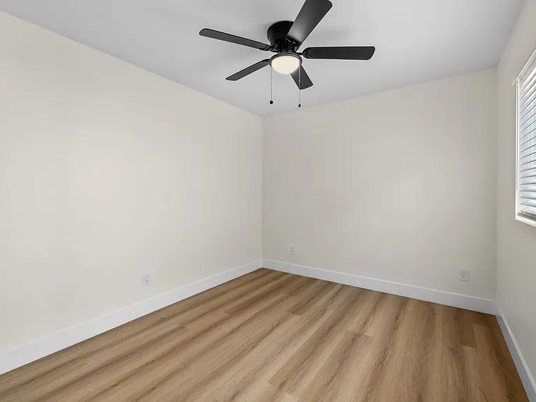 4436 Wilson Ave #101 — Photo 11