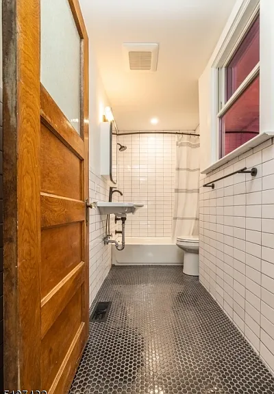 157 Forest St #1 — Photo 18