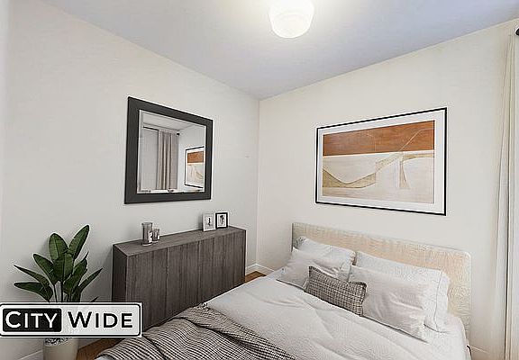 4th image of 55 E 95th St #3A