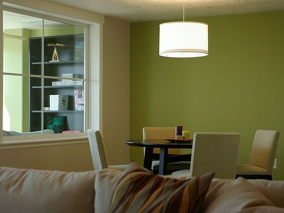 Formal dining area with dimmable lighting 