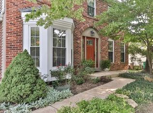 741 Westbrooke Terrace Dr, Ballwin, MO 63021