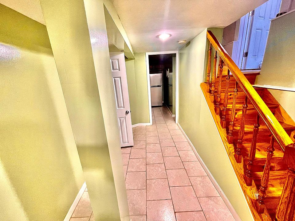 1st image of 10734 135th St