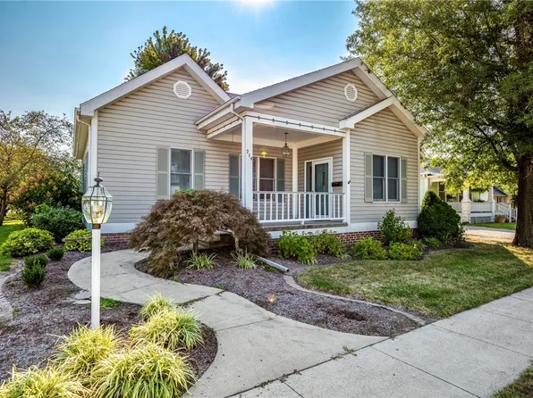 214 N Willow St, Effingham, IL 62401