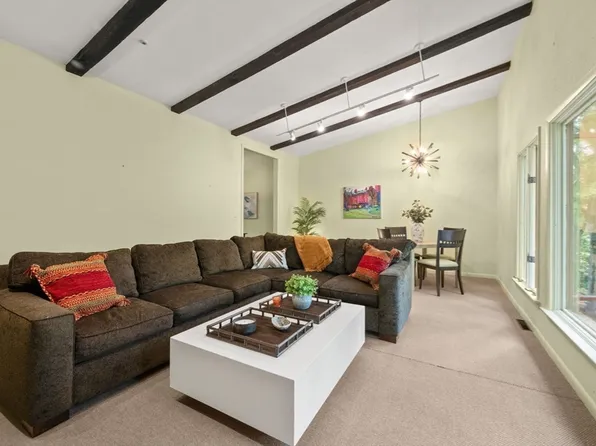 23 Indian Ridge Rd, Natick, MA 01760