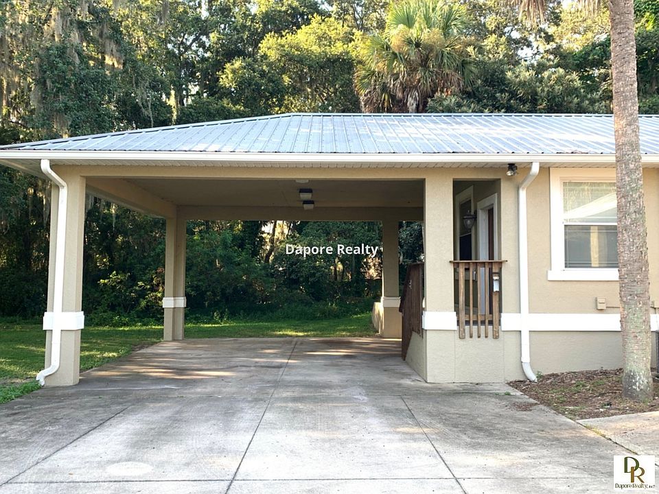 1st image of 3821 Skyway Dr #D