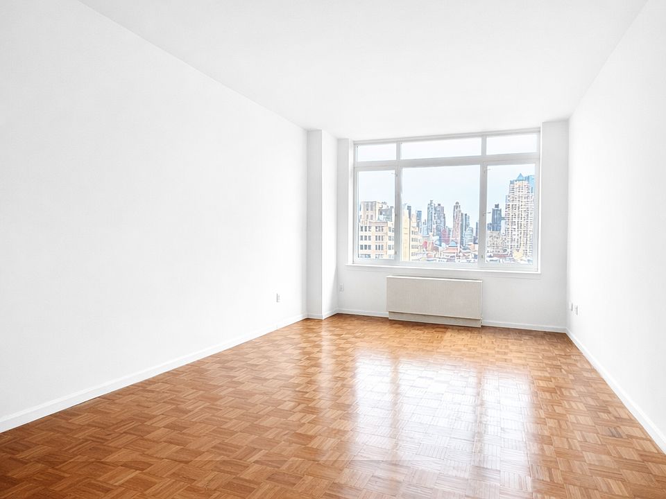 1st image of 350 W 43rd St APT 17E