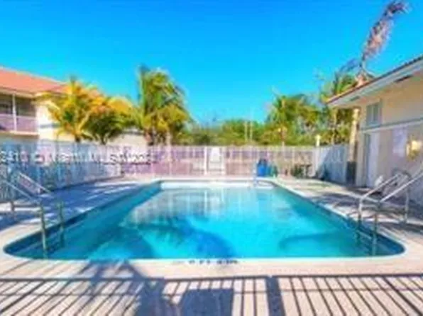 1157 Golden Lakes Blvd #625, West Palm Beach, FL 33405
