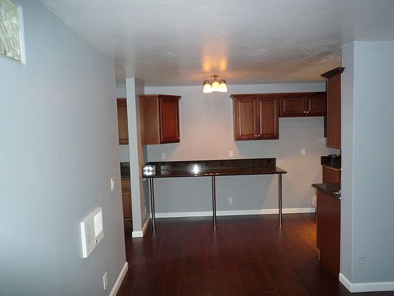 Granite Breakfast Bar/Buffet