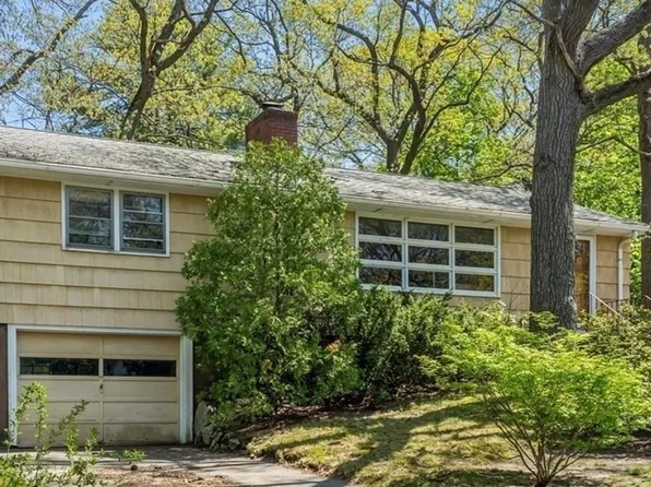 22 Orcutt Ave, Saugus, MA 01906