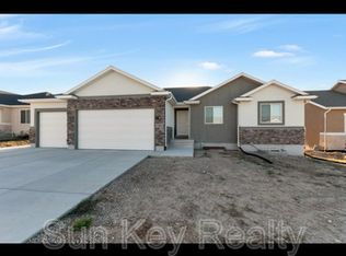 1121 N Providence Way, Tooele, UT 84074