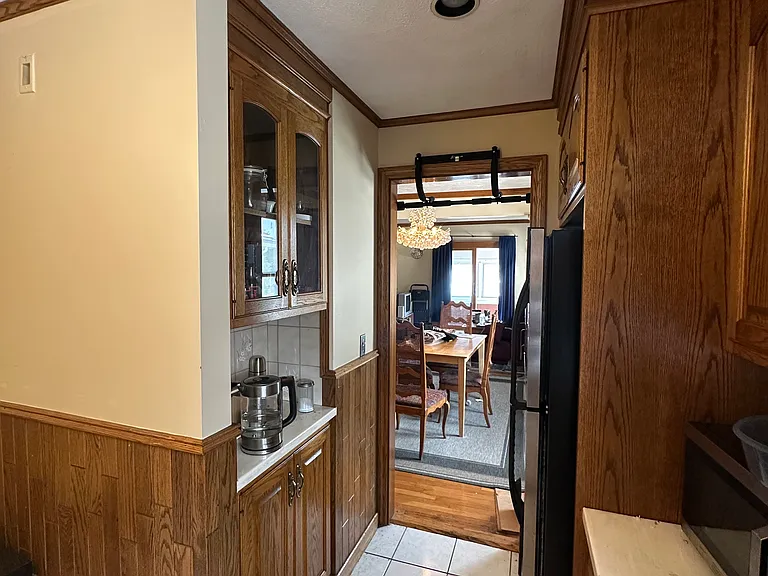 264 Market St — Photo 10