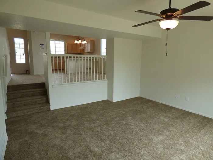 753 Lakebrook Ct — Photo 6