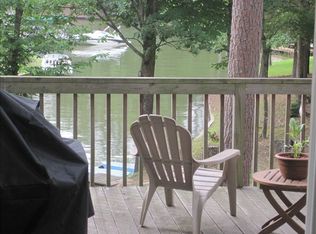 200 Hickory Point, Buckhead, GA 30625