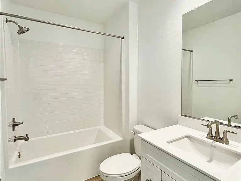 27391 Powder Ridge Ct #27391 — Photo 8