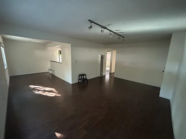 3837 Huron Ave #1 — Photo 4