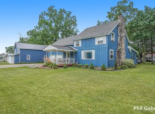 6550 W Lake Dr, Fremont, MI 49412