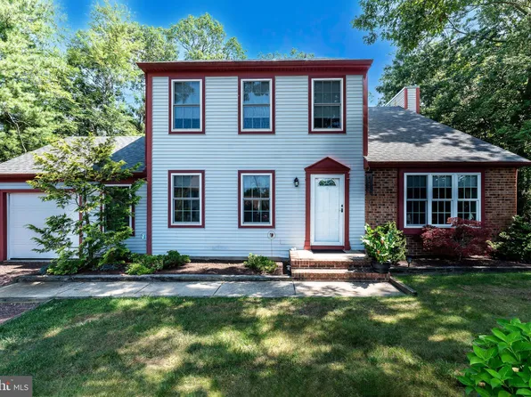 1067 Rainbow Cir, Pittsgrove, NJ 08318