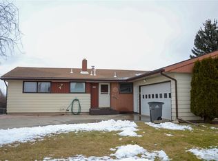 1216 Maxwell St, Davenport, WA 99122