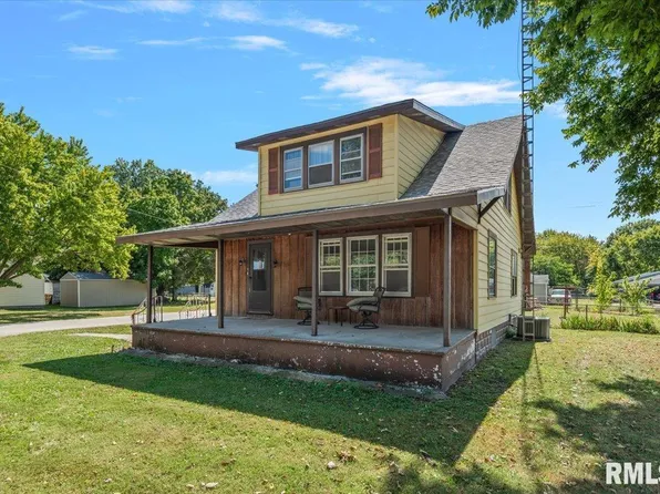 1200 W Adams St, Taylorville, IL 62568