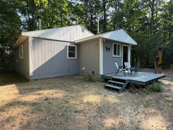 4183 Mary St, Wellston, MI 49689