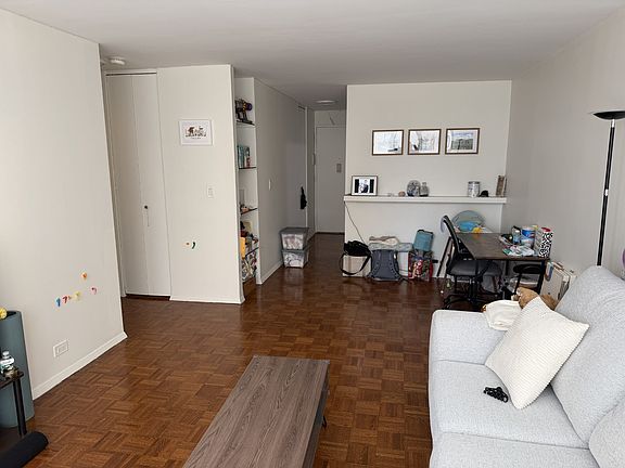 2nd image of 445 5th Ave #22G