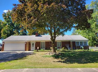 411 N Neeper St, Capac, MI 48014