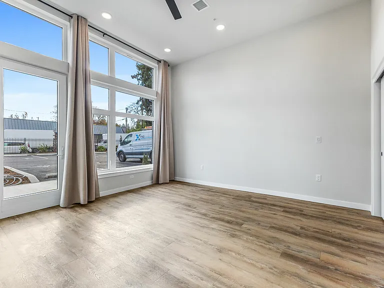 Cartwright Apartments — Photo 19