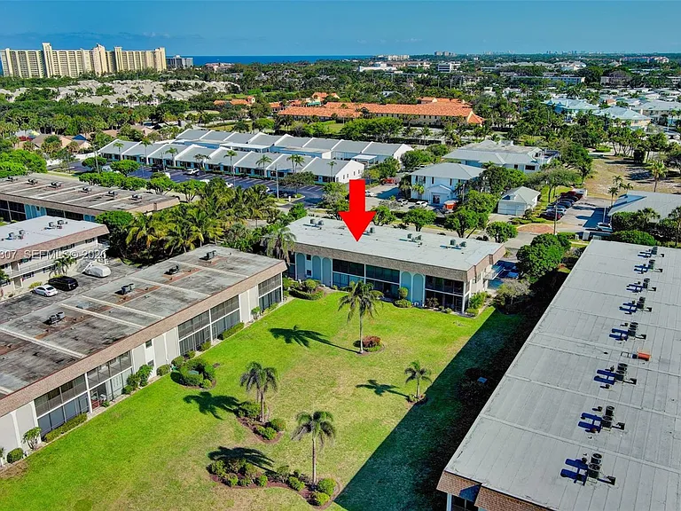 755 Saturn St #G202 — Photo 26