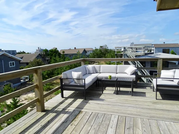 84 Osprey Rd, Amagansett, NY 11930