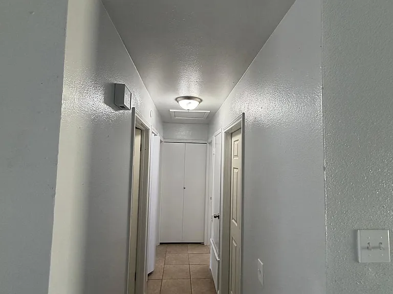 5935 Fairgreen St — Photo 4