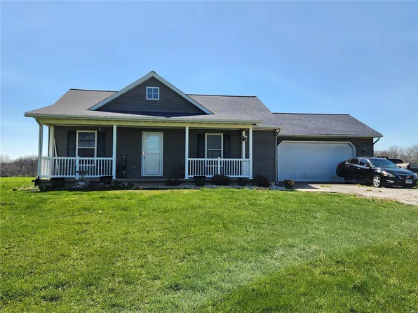 11636 Binney Rd, New Douglas, IL 62074