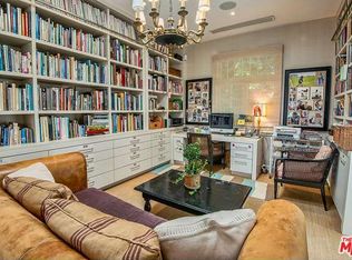 317 N Kings Rd, Los Angeles, CA 90048