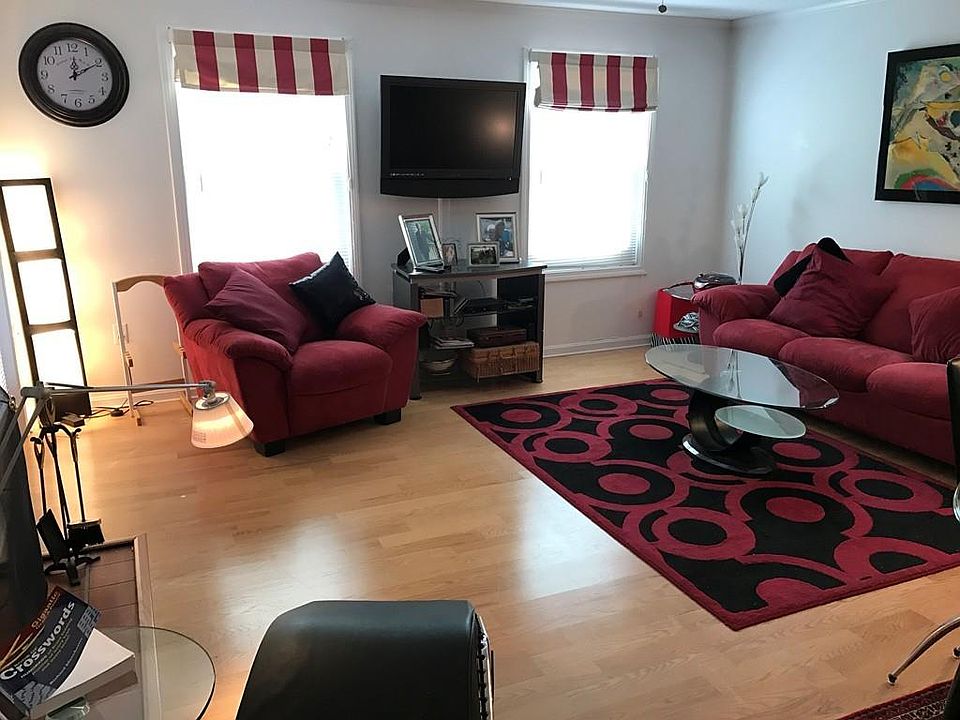1st image of 212 Humphrey St Suite 204