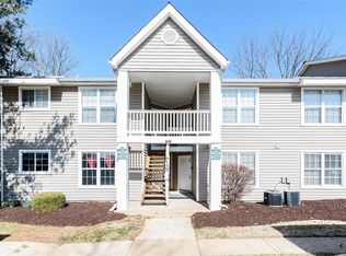 14271 Riverfront Dr, Florissant, MO