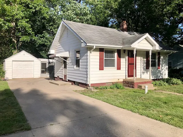 55272 Glenn Rd — Photo 1