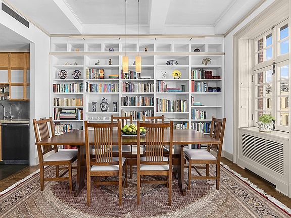 3rd image of 32 W 74th St #4C