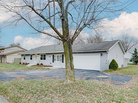 3rd image of 2300 Mandolin Dr