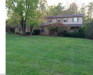410 Chatsworth Ln, Canfield, OH, 44406
