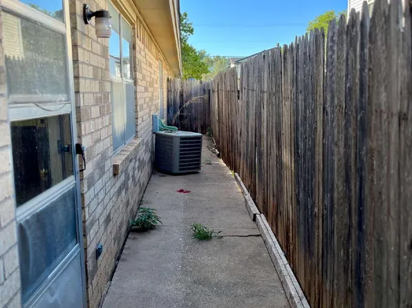 2308 74th St, Lubbock, TX
