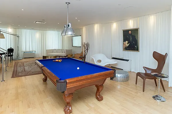 Rented by Douglas Elliman | media 14