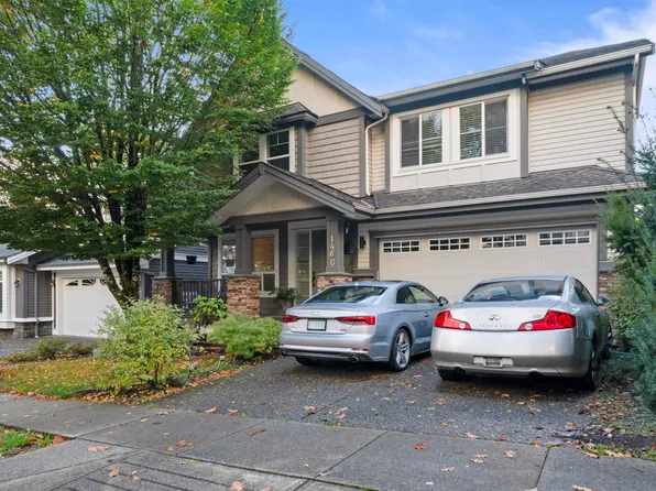 1460 Avondale St, Coquitlam, BC V3E 0B2