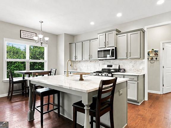 2nd image of 232 South Village Sq