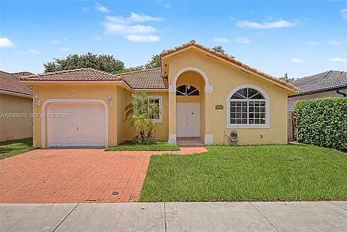 15339 SW 32nd Ter Photo 1 15339 SW 32nd Ter Photo 1