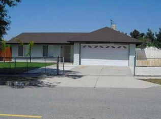 7430 Tamarind Ave, Fontana, CA 92336