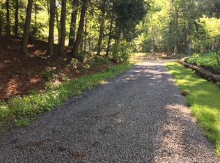 370 W Mountain Rd, West Simsbury, CT 06092