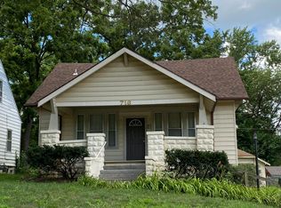 716 Thornton St, Leavenworth, KS 66048