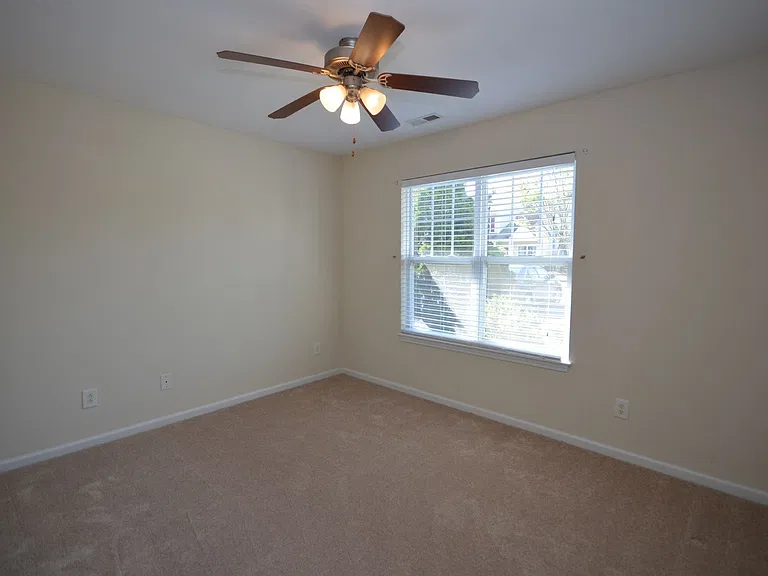 3615 Bison Hill Ln — Photo 18