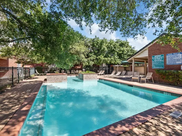 2211 S Kirkwood Rd APT 35, Houston, TX 77077