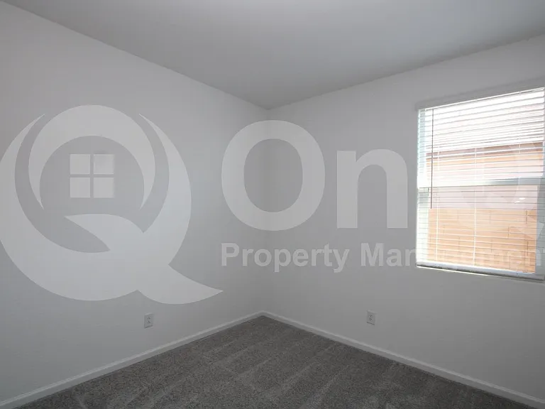 36400 W Mediterranean Way — Photo 12