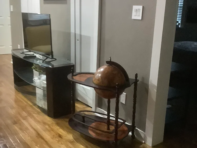 3444 Livingston St — Photo 12